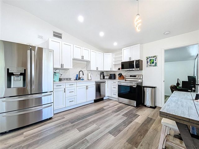 7110 S MASCOTTE STREET, Tampa, FL 33616