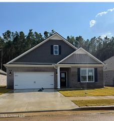 38 Spirit Dance Drive, Byhalia, MS 38611