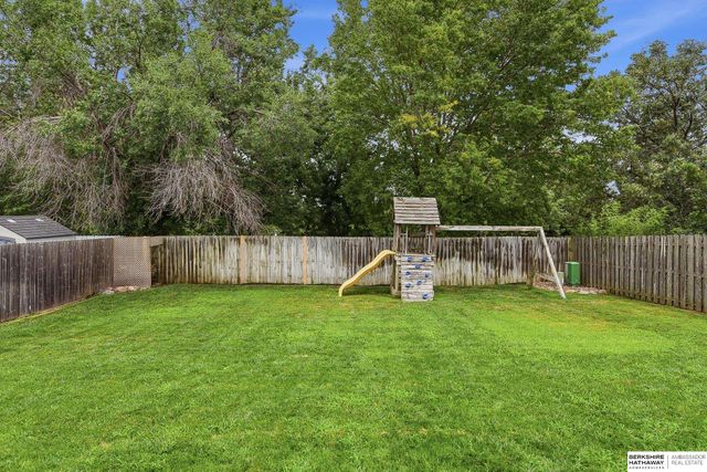 5927 S 186 Avenue, Omaha, NE 68135