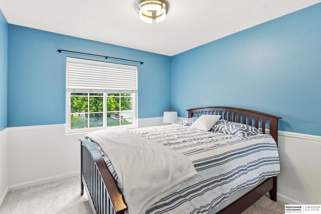 5927 S 186 Avenue, Omaha, NE 68135