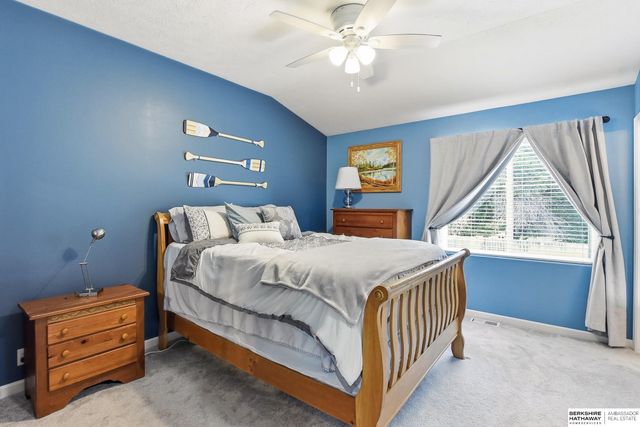 5927 S 186 Avenue, Omaha, NE 68135