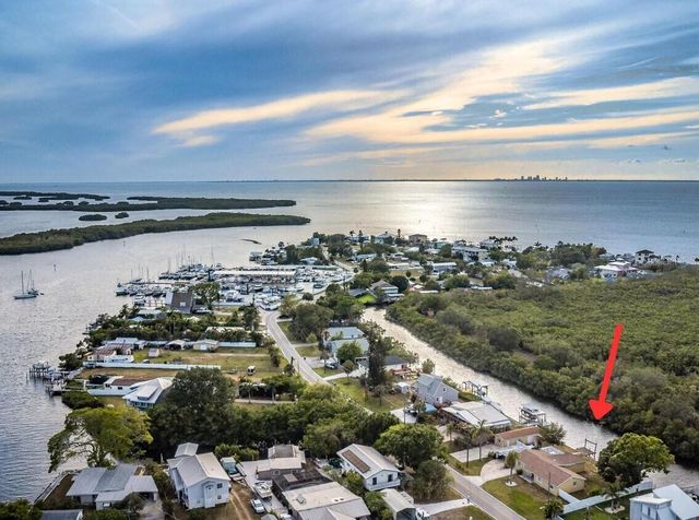 3225 W SHELL POINT ROAD, Ruskin, FL 33570