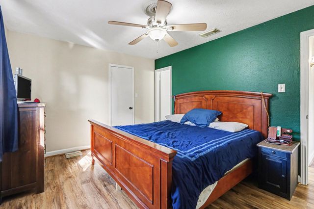 10011 Sand Pass Lane, Houston, TX 77064