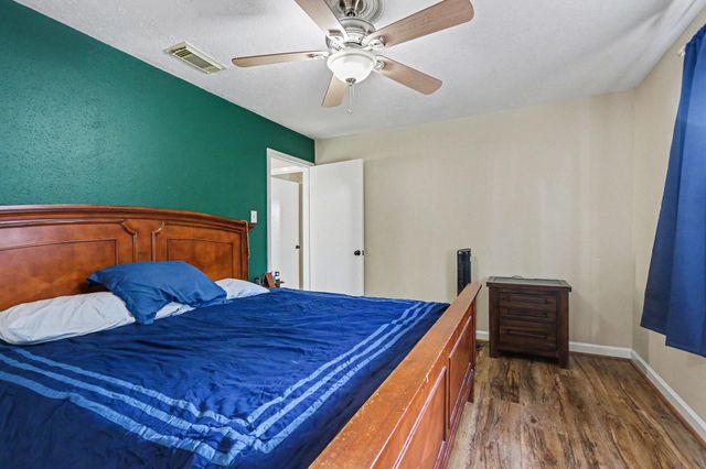 10011 Sand Pass Lane, Houston, TX 77064