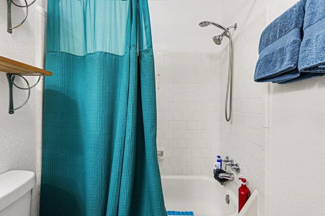 10011 Sand Pass Lane, Houston, TX 77064