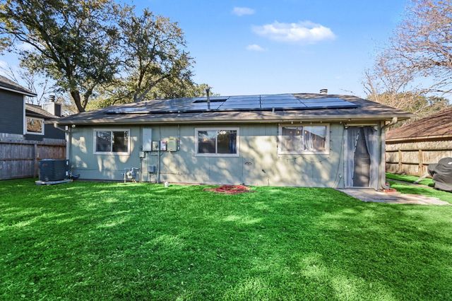 10011 Sand Pass Lane, Houston, TX 77064