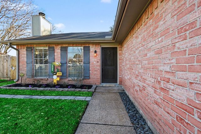 10011 Sand Pass Lane, Houston, TX 77064