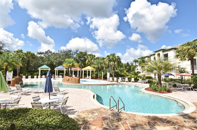 8820 DUNES COURT 303, Kissimmee, FL 34747