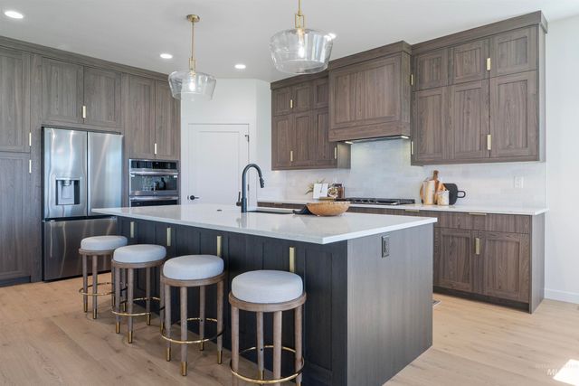 1266 Crestview Dr., Twin Falls, ID 83301