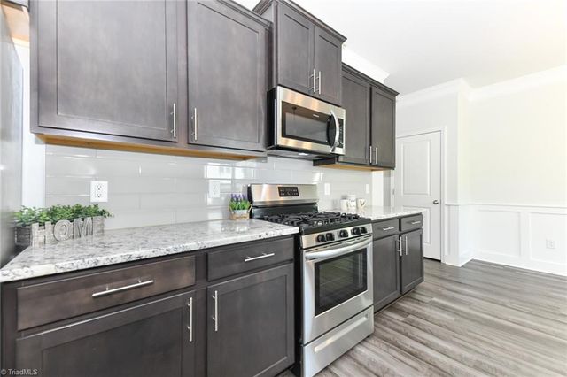 820 Riley Lane, Greensboro, NC 27455