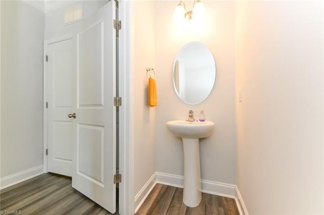 820 Riley Lane, Greensboro, NC 27455