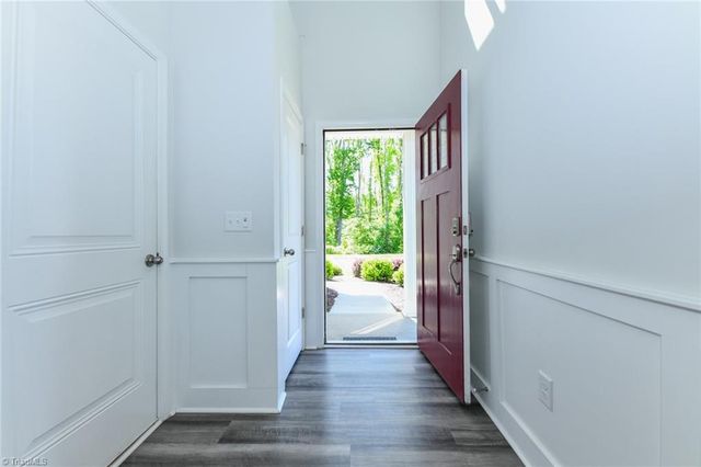 820 Riley Lane, Greensboro, NC 27455