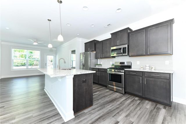 820 Riley Lane, Greensboro, NC 27455