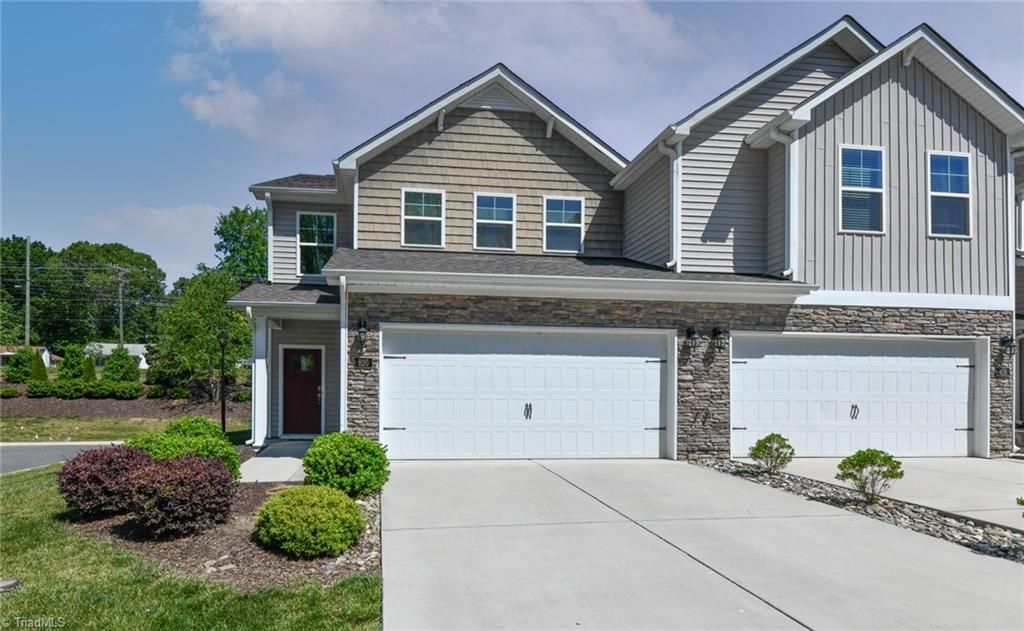 820 Riley Lane, Greensboro, NC 27455