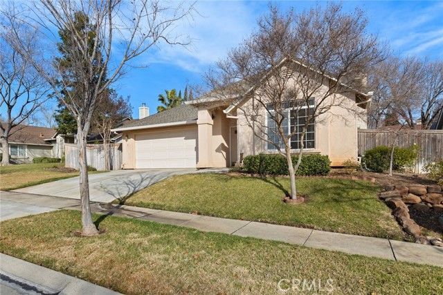 3 Kestrel Court, Chico, CA 95928