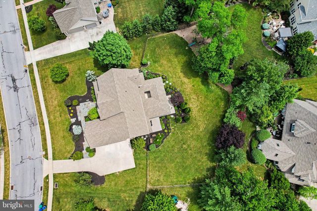 2312 FOREST LN, Harrisburg, PA 17112