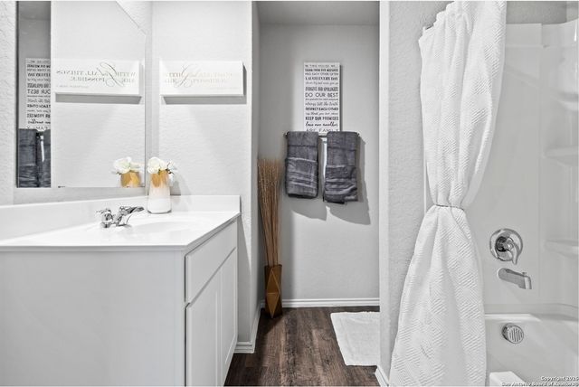 10439 Lateleaf Oak, San Antonio, TX 78223