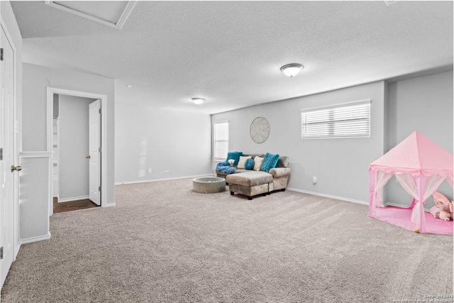 10439 Lateleaf Oak, San Antonio, TX 78223