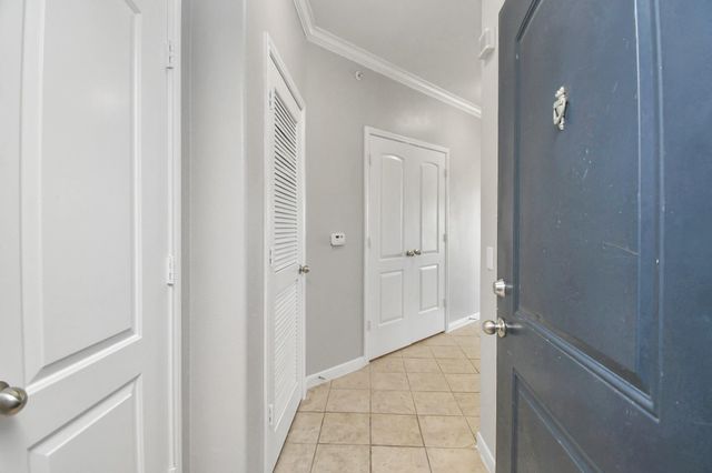 6777 Sommerall Street 0338, Houston, TX 77084