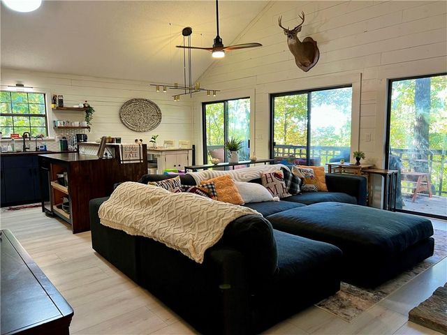 174 Sassafras Mountain Trail, Jasper, GA 30143