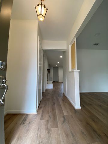 6116 Winifred Drive, Fort Worth, TX 76133