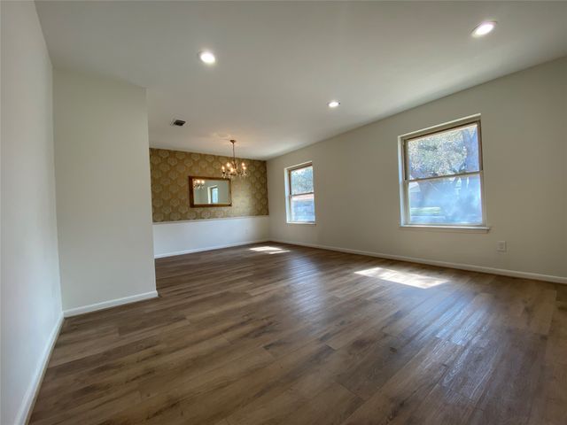 6116 Winifred Drive, Fort Worth, TX 76133