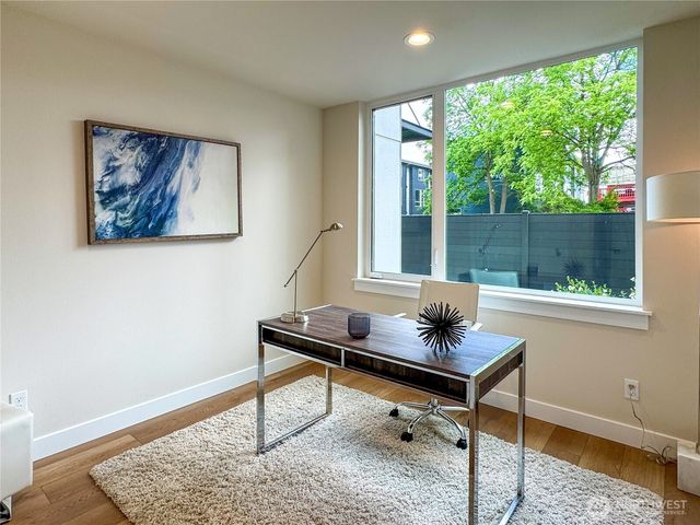 6947 42nd Avenue S, Seattle, WA 98118