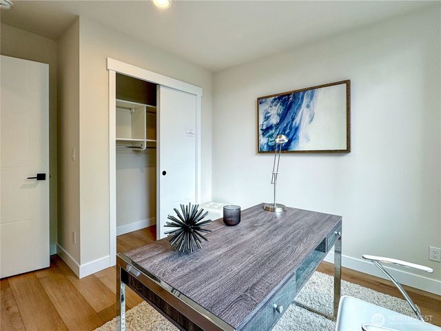 6947 42nd Avenue S, Seattle, WA 98118