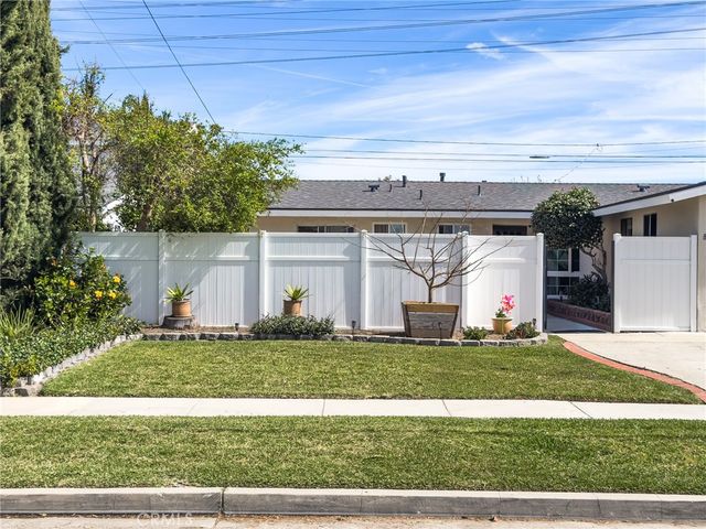 8224 Guava, Buena Park, CA 90620