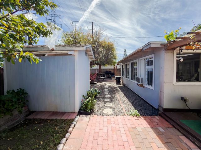 8224 Guava, Buena Park, CA 90620