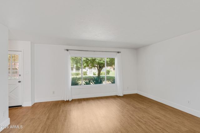 1542 W CAMPBELL Avenue, Phoenix, AZ 85015