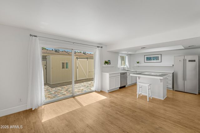 1542 W CAMPBELL Avenue, Phoenix, AZ 85015