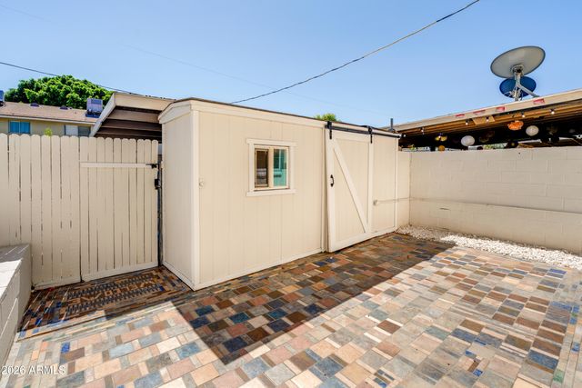 1542 W CAMPBELL Avenue, Phoenix, AZ 85015