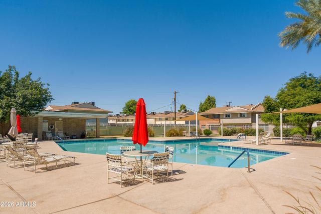 1542 W CAMPBELL Avenue, Phoenix, AZ 85015