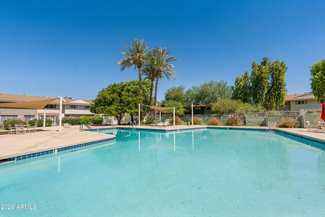 1542 W CAMPBELL Avenue, Phoenix, AZ 85015