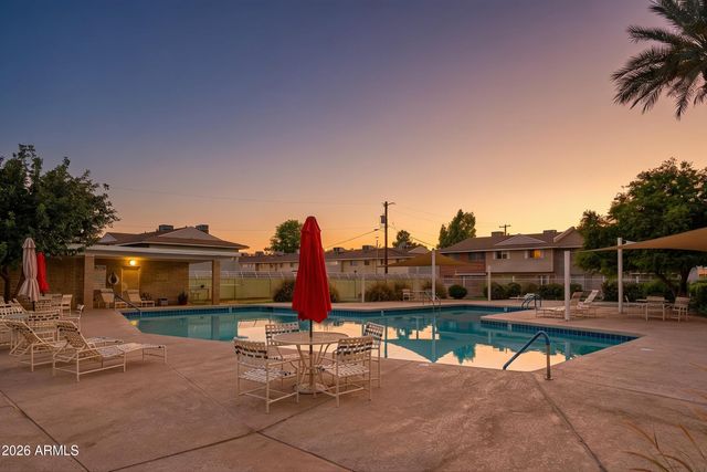 1542 W CAMPBELL Avenue, Phoenix, AZ 85015