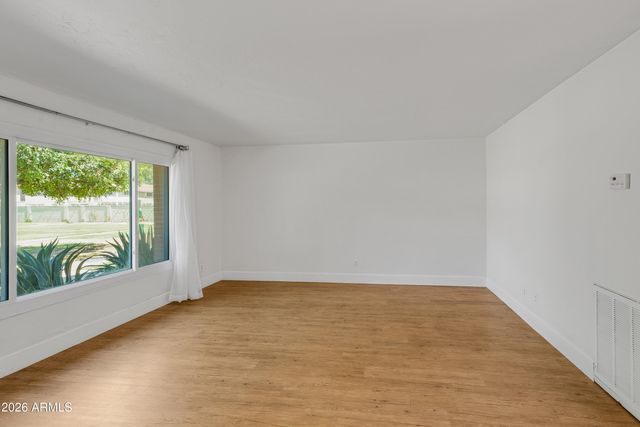1542 W CAMPBELL Avenue, Phoenix, AZ 85015
