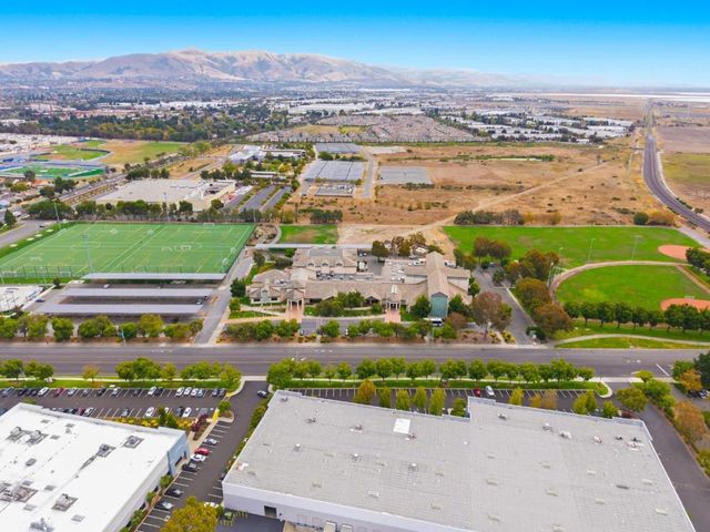 6386 Buena Vista Drive B, Newark, CA 94560