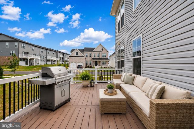 428 MEADOW CREEK DR, Bowie, MD 20716