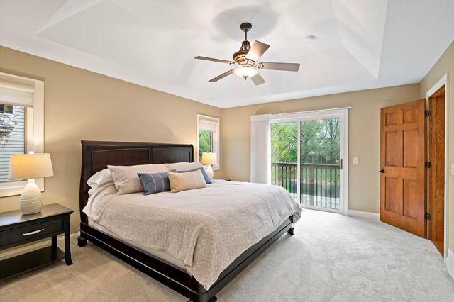 1316 Summit Oaks Drive, Burnsville, MN 55337