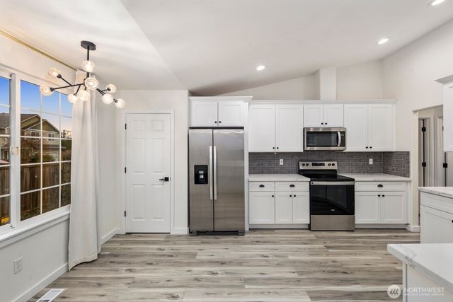 10706 59th Drive NE, Marysville, WA 98270