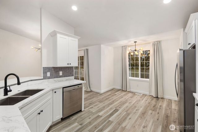 10706 59th Drive NE, Marysville, WA 98270