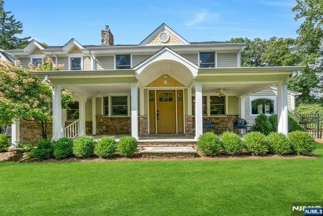85 Vanderbeck Lane, Mahwah, NJ 07430