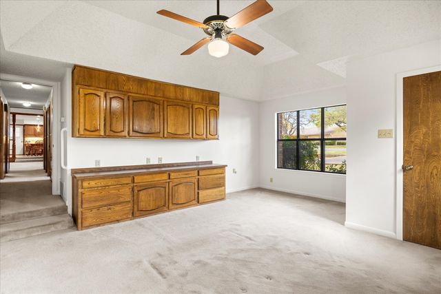 5116 Fairway Circle, Granbury, TX 76049