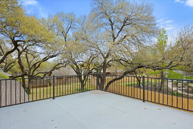 5116 Fairway Circle, Granbury, TX 76049