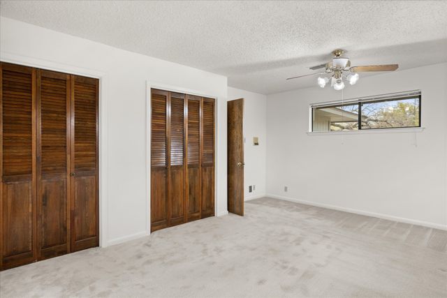 5116 Fairway Circle, Granbury, TX 76049