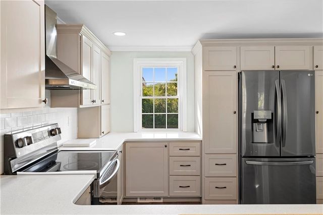 2486 Pleasant Grove Road, Yatesville, GA 31097