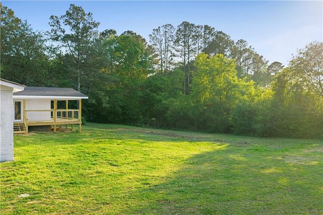 2486 Pleasant Grove Road, Yatesville, GA 31097