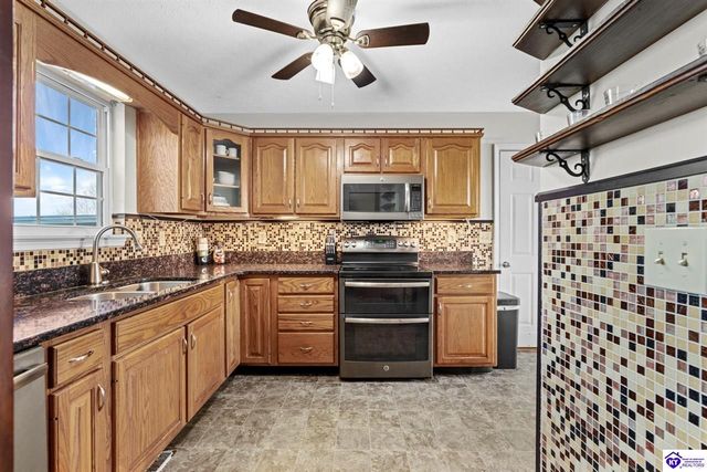 7679 S Dixie Highway, Elizabethtown, KY 42701