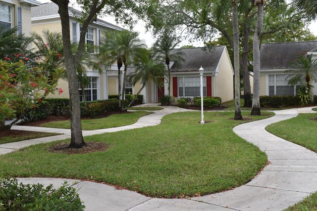 10881 Sea Hibiscus Lane, Tamarac, FL 33321